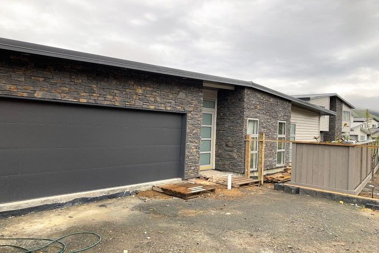 Photo of property in 24 Farnworth Terrace, Churton Park, Wellington, 6037