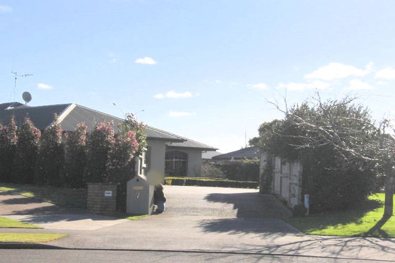 Photo of property in 7 Greenwich Place, Rototuna, Hamilton, 3210