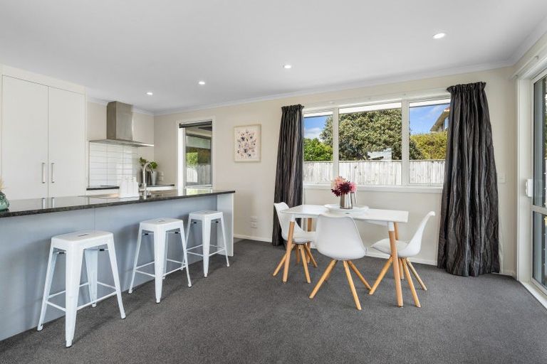 Photo of property in 53 Seagrass Place, Otaki Beach, Otaki, 5512