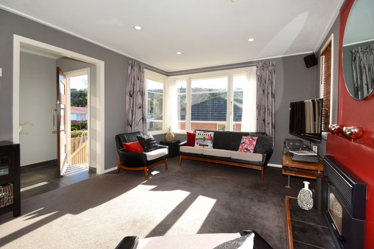 Photo of property in 10 Charters Street, Glenross, Dunedin, 9011