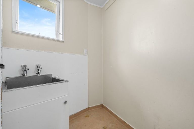 Photo of property in 25 Hodgson Street, Onerahi, Whangarei, 0110