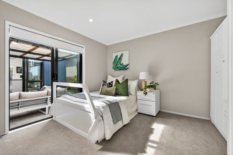 Photo of property in 17 Chaffinch Road, Hobsonville, Auckland, 0616