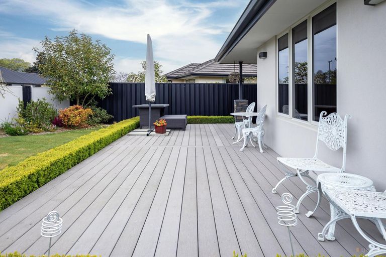 Photo of property in 16 Tancred Street, Geraldine, 7930