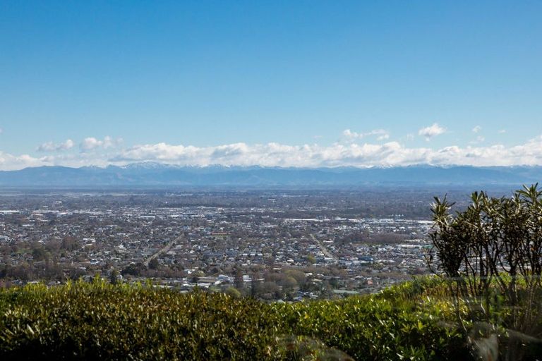 Photo of property in 6 Stonewall Place, Huntsbury, Christchurch, 8022
