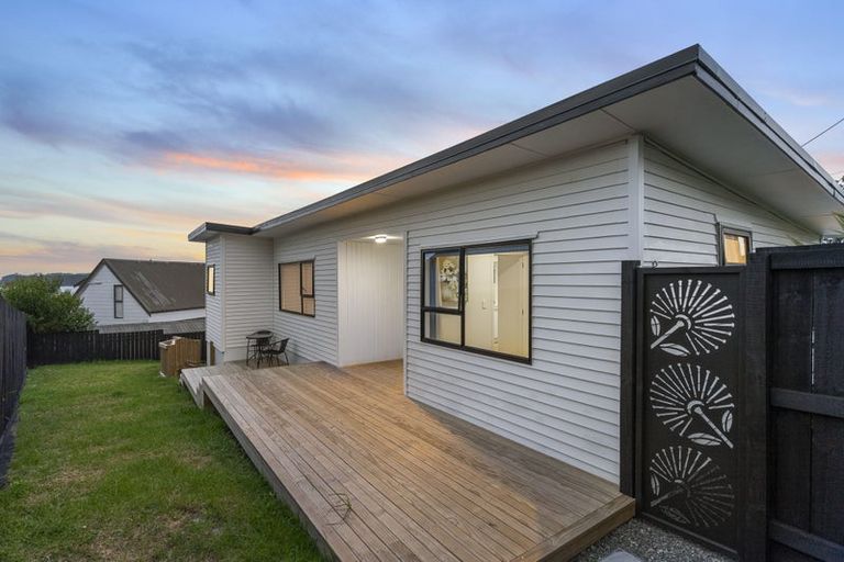 Photo of property in 23 Melandra Road, Stanmore Bay, Whangaparaoa, 0932