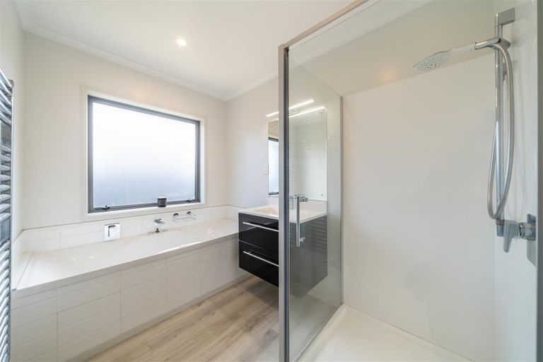 Photo of property in 18 Gallipoli Road, Trentham, Upper Hutt, 5018