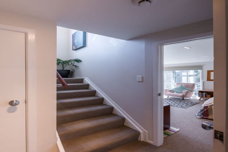 Photo of property in 38 Lynmore Drive, Hillpark, Auckland, 2102