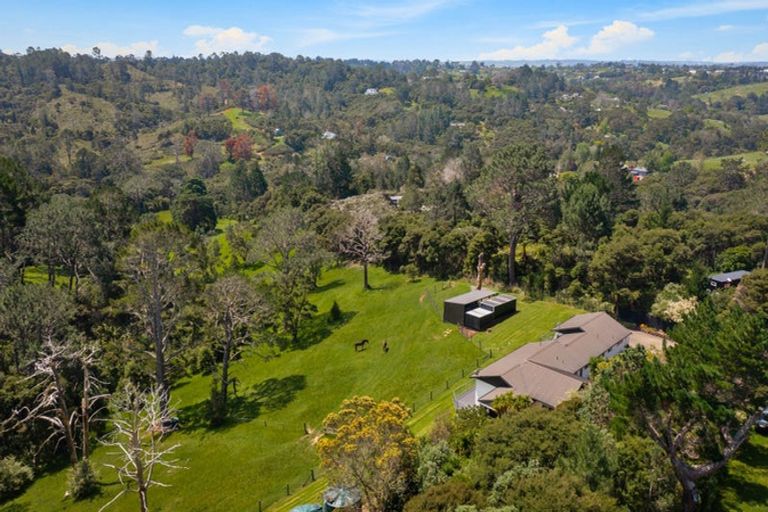 Photo of property in 23 Crows Road, Swanson, Auckland, 0614