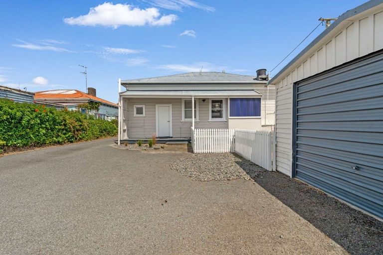 Photo of property in 24 Alma Road, Gonville, Whanganui, 4501