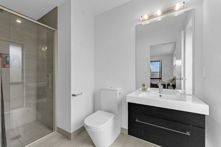 Photo of property in 5 Tomairangi Crescent, Pukekohe, 2120