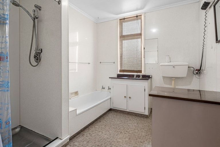 Photo of property in 50 Waller Street, Murchison, 7007