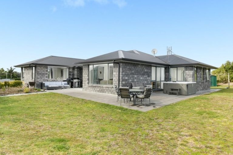 Photo of property in 84 Rexford Heights, Pyes Pa, Tauranga, 3112