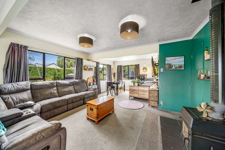 Photo of property in 5 Whiterocks Road, Weston, Oamaru, 9401