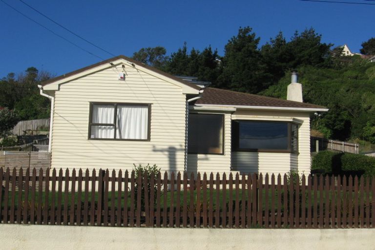 Photo of property in 11 Chesterton Street, Johnsonville, Wellington, 6037