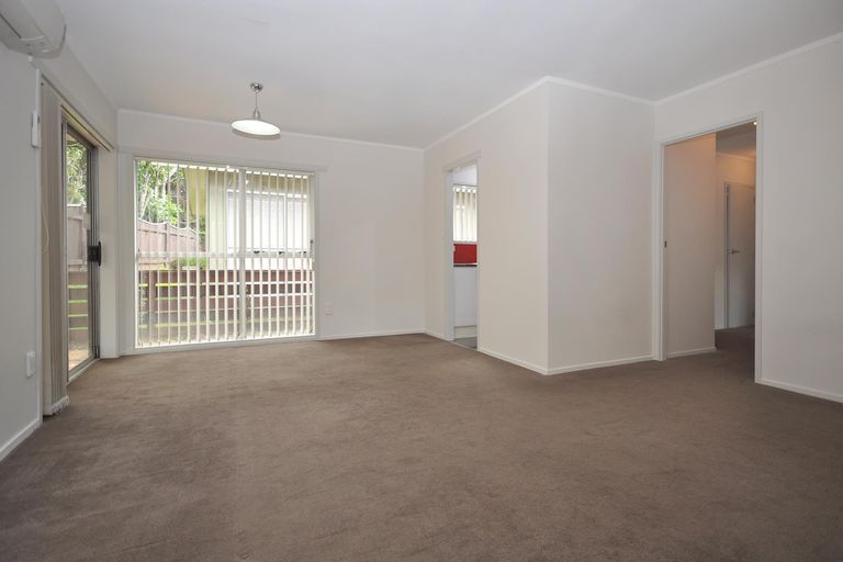 Photo of property in 3/51 Landscape Road, Papatoetoe, Auckland, 2025
