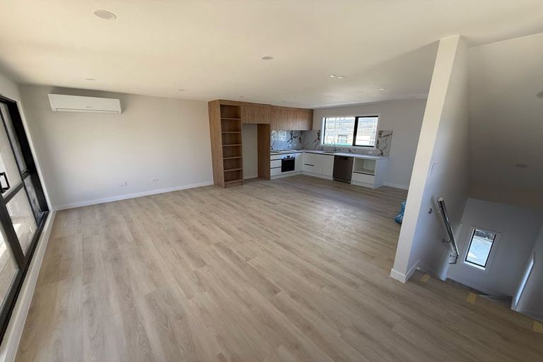 Photo of property in 10 Howe Street, Howick, Auckland, 2014