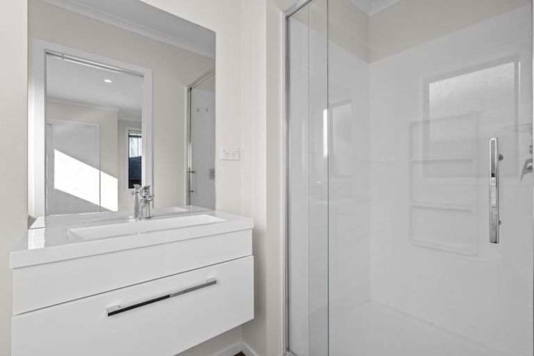 Photo of property in 20 Foley Grove, Pyes Pa, Tauranga, 3110