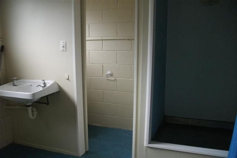 Photo of property in 7/6 Ebdentown Street, Ebdentown, Upper Hutt, 5018