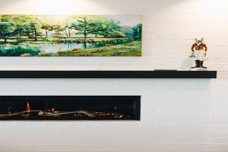 Photo of property in 14 Rotorua Grove, Aotea, Porirua, 5024