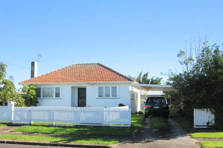 Photo of property in 1/8 Frances Street, Manurewa, Auckland, 2102