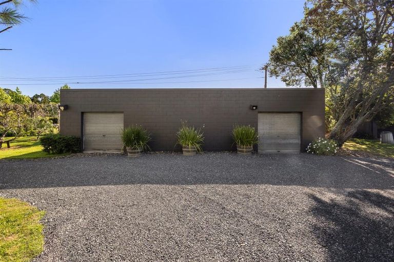 Photo of property in 5 Dysart Lane, Kumeu, 0891