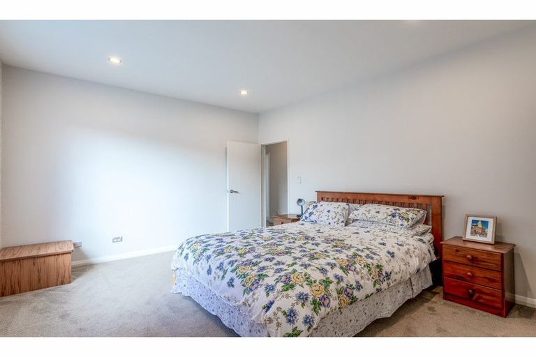 Photo of property in 6 Josh Road, Huapai, Kumeu, 0810