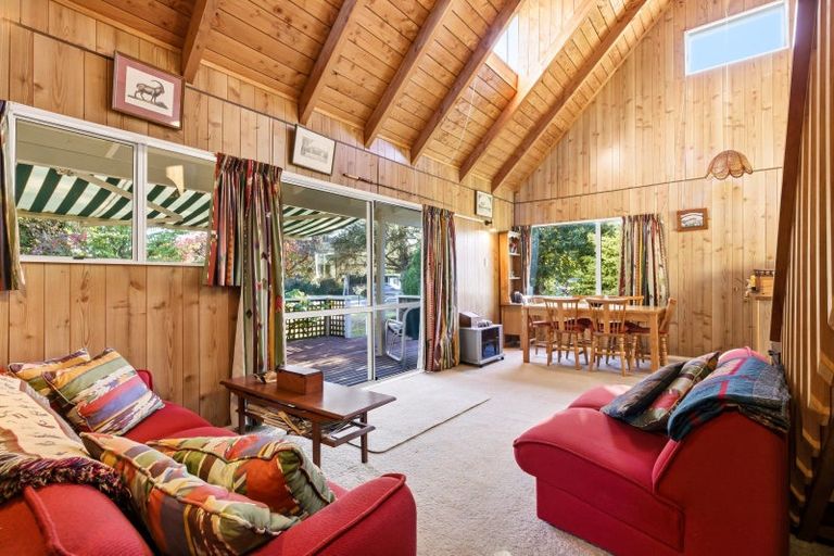 Photo of property in 3 Rangimoana Avenue, Motuoapa, 3382