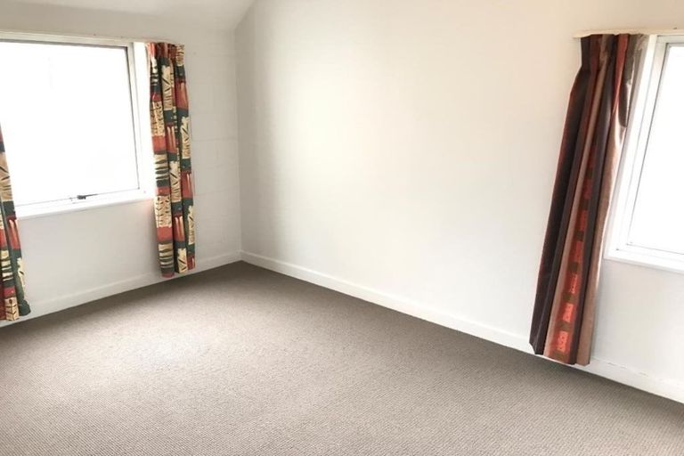 Photo of property in 2/12 Berry Street, St Albans, Christchurch, 8014