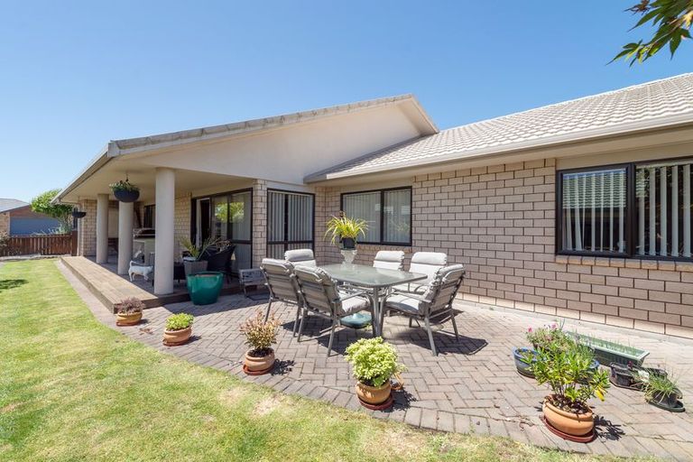 Photo of property in 7 Frame Place, Owhata, Rotorua, 3010