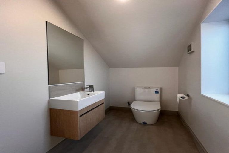 Photo of property in 7a Hinau Street, New Lynn, Auckland, 0600