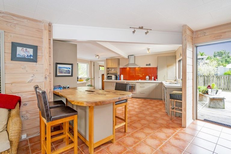 Photo of property in 222 Matarangi Drive, Matarangi, Whitianga, 3592