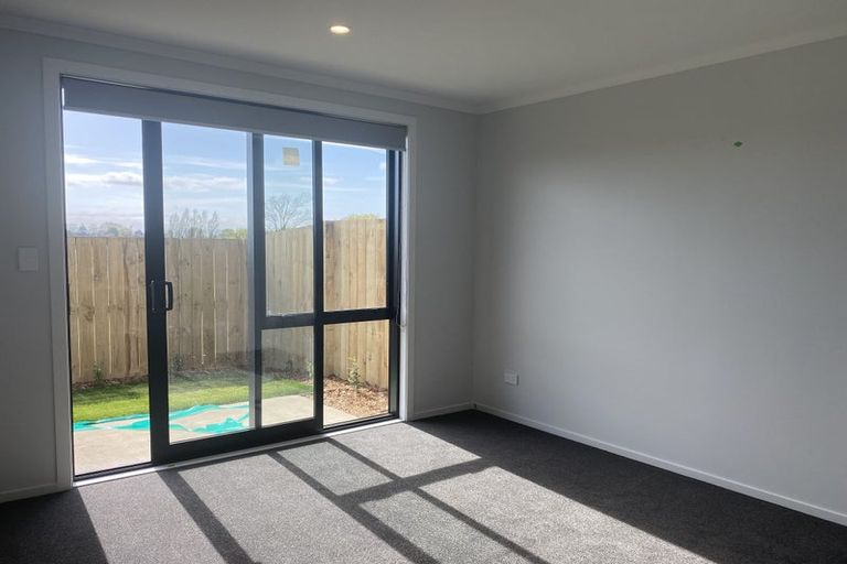 Photo of property in 41 Waruhia Crescent, Rototuna North, 3281