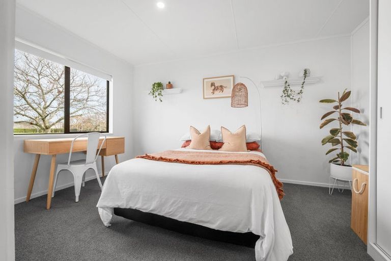 Photo of property in 9b Beadle Place, St Andrews, Hamilton, 3200