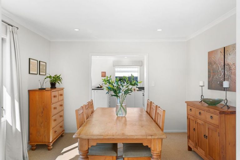 Photo of property in 30 Strathean Avenue, Avonhead, Christchurch, 8042