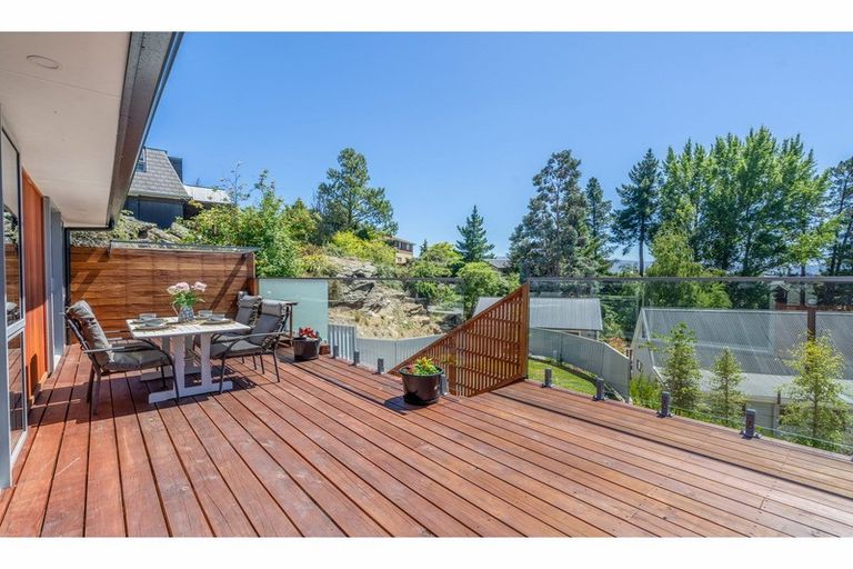 Photo of property in 9 Kamaka Crescent, Bridge Hill, Alexandra, 9320