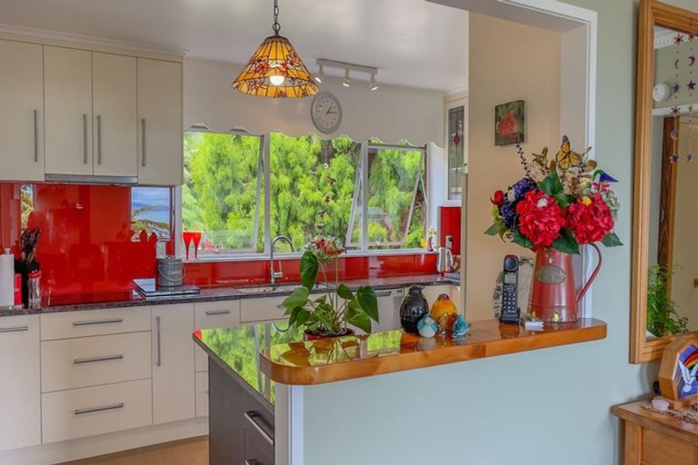 Photo of property in 530 Thames Coast Sh25 Road, Te Puru, Thames, 3575