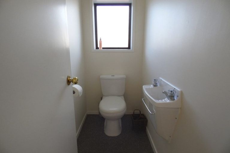 Photo of property in 2/15 Bass Street, West Harbour, Auckland, 0618