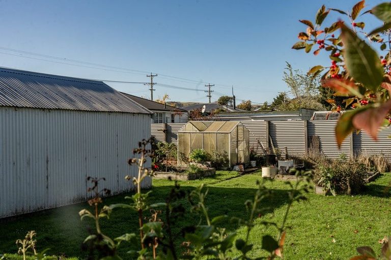 Photo of property in 33 Shakespeare Street, Milton, 9220