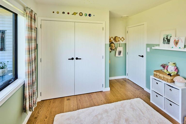 Photo of property in 2 Pukeko Lane, Carterton, 5713