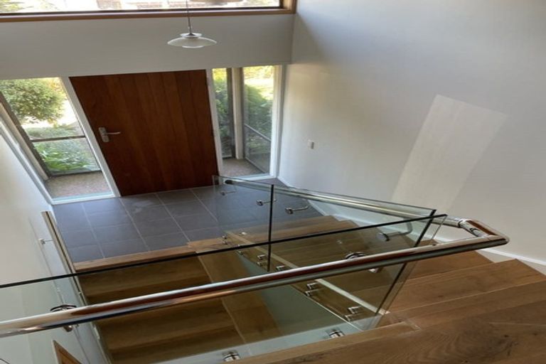 Photo of property in 1/1 Richards Avenue, Forrest Hill, Auckland, 0620