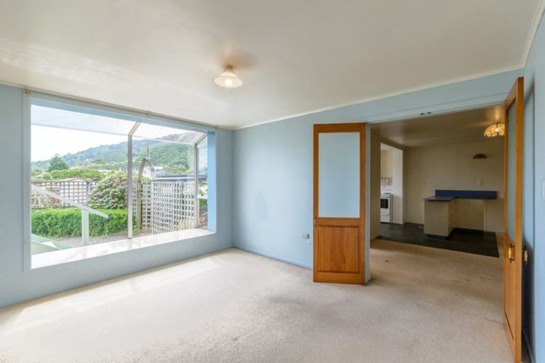 Photo of property in 5 Turners Road, Waikawa, Picton, 7220