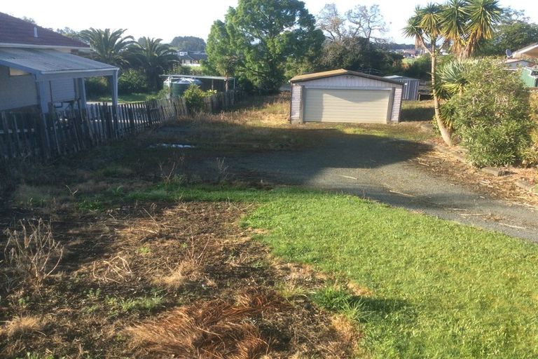 Photo of property in 351 Main Road, Huapai, Kumeu, 0810