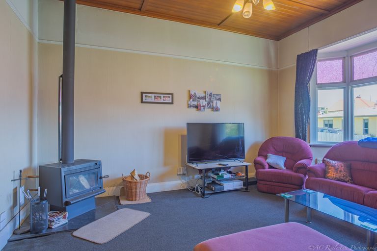 Photo of property in 13 Gibson Street, Seaview, Timaru, 7910