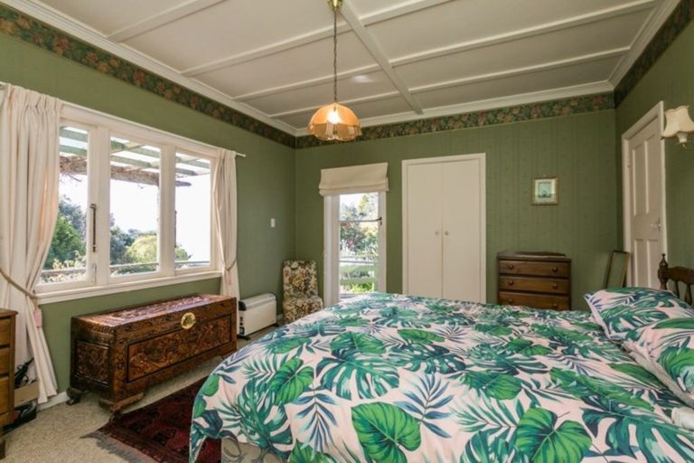 Photo of property in 28 Lighthouse Road, Bluff Hill, Napier, 4110