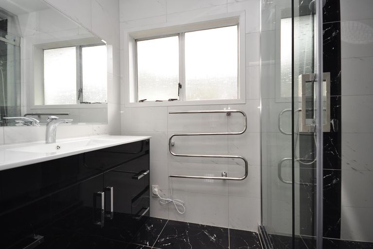 Photo of property in 3/51 Landscape Road, Papatoetoe, Auckland, 2025