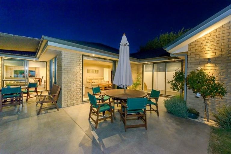 Photo of property in 3 Tana Pukekohatu Avenue, Motueka, 7120