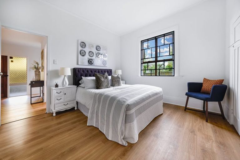 Photo of property in 73 Rimu Street, New Lynn, Auckland, 0600