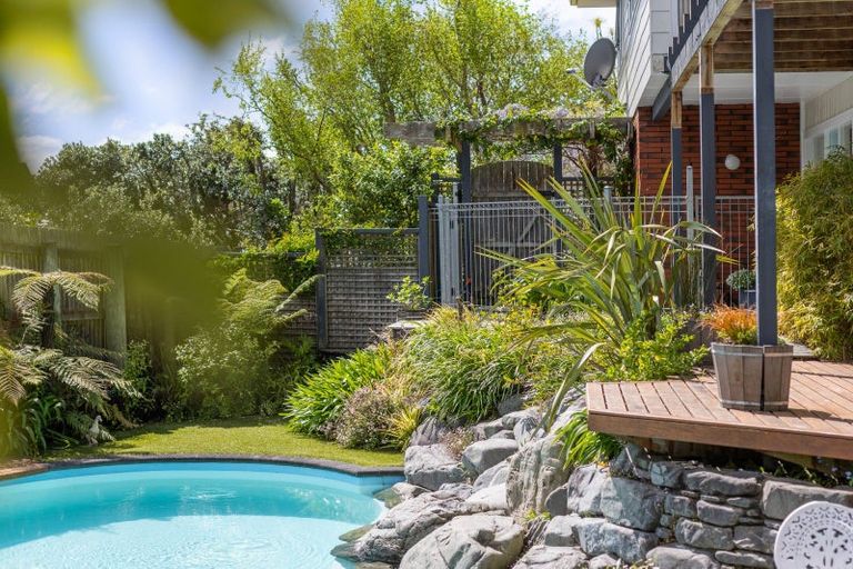 Photo of property in 10 Bosun Terrace, Whitby, Porirua, 5024