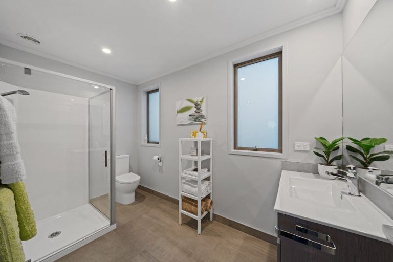 Photo of property in 2 Stonedale Drive, Pukekohe, 2120