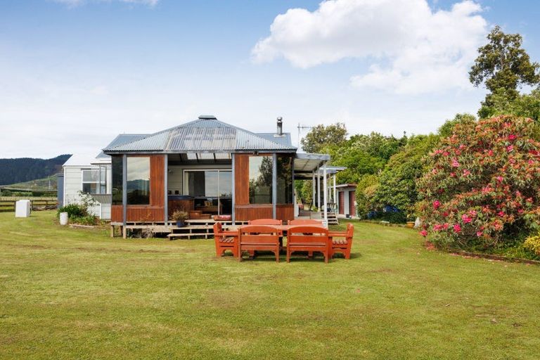 Photo of property in 71 Engles Road, Shannon, 4821